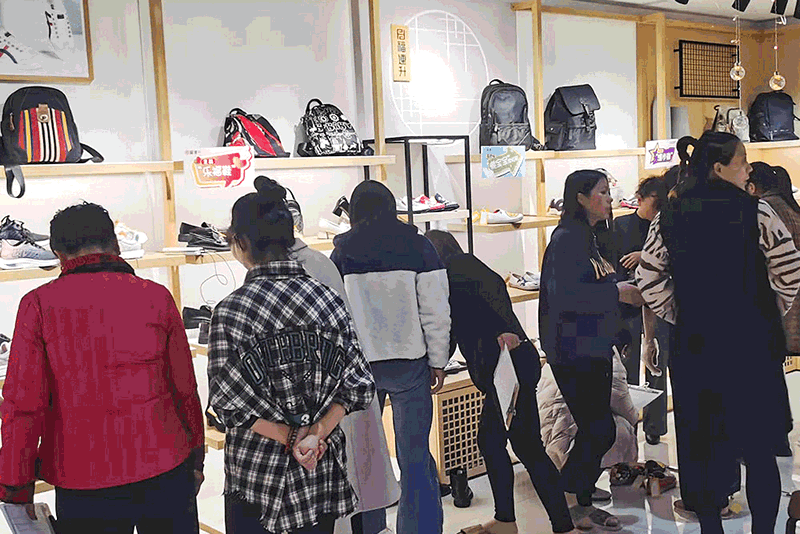 河南分公司訂貨現(xiàn)場(chǎng) 河南分公司訂貨現(xiàn)場(chǎng)