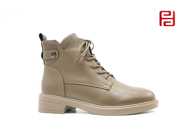 福連升冬季舒適柔軟馬丁靴休閑女鞋老北京布鞋