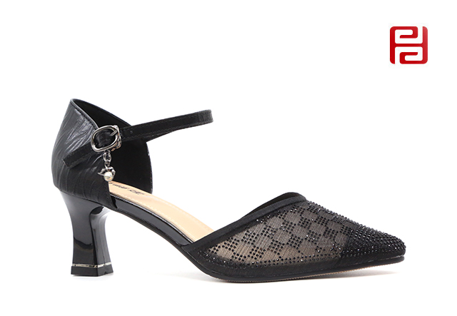 福連升夏季女鞋輕松工作中空鞋時裝鞋