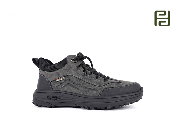福連升冬季保暖戶外旅行男鞋